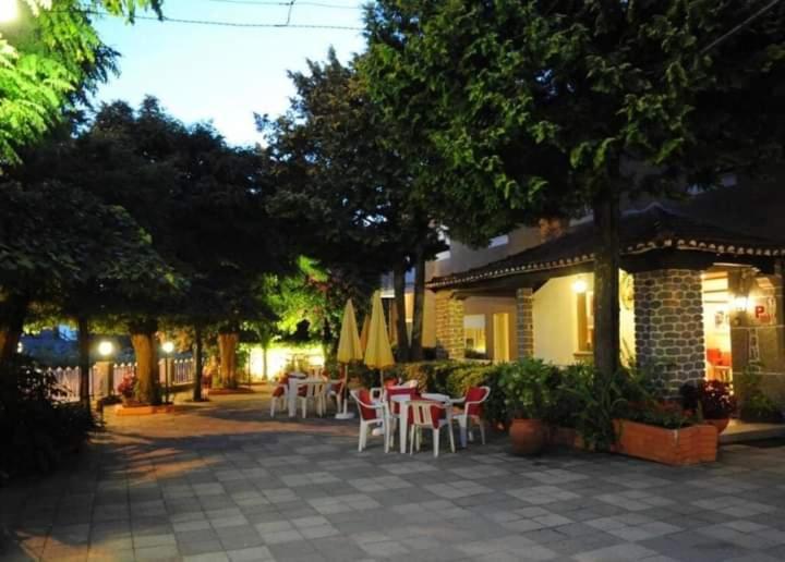 Corredoura Garden Hotel Caldelas Exterior photo